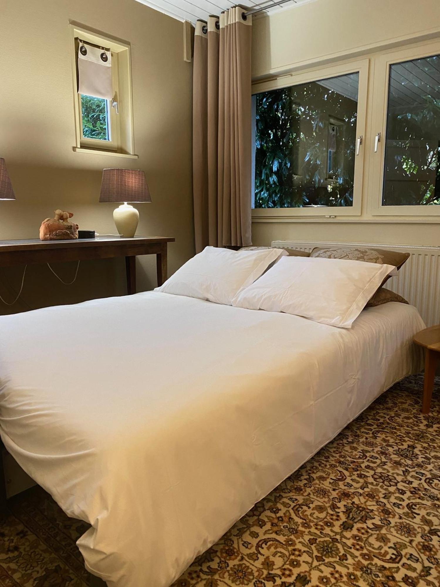 Sart-lez-Spa Studio & Appartement Au Lac الغرفة الصورة